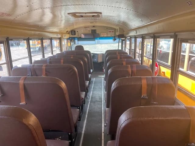 30 Matching Buses Package Deal - Image 22