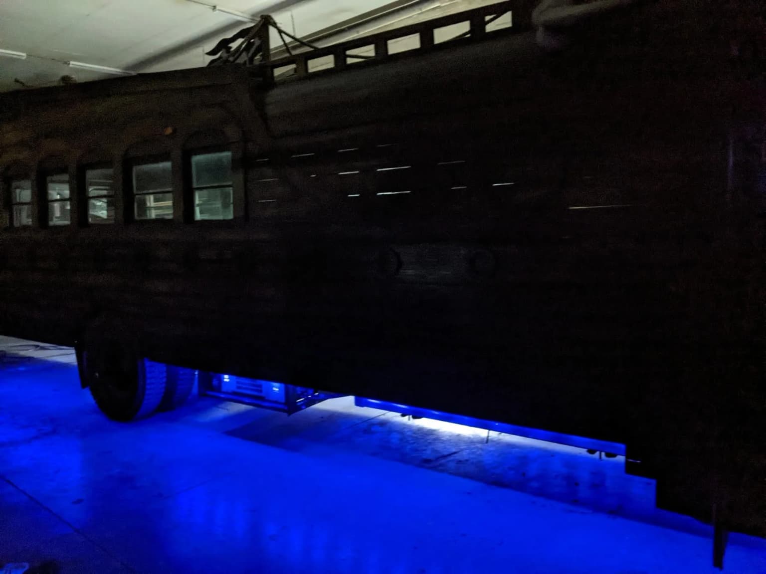 Pirate Bus - Image 3