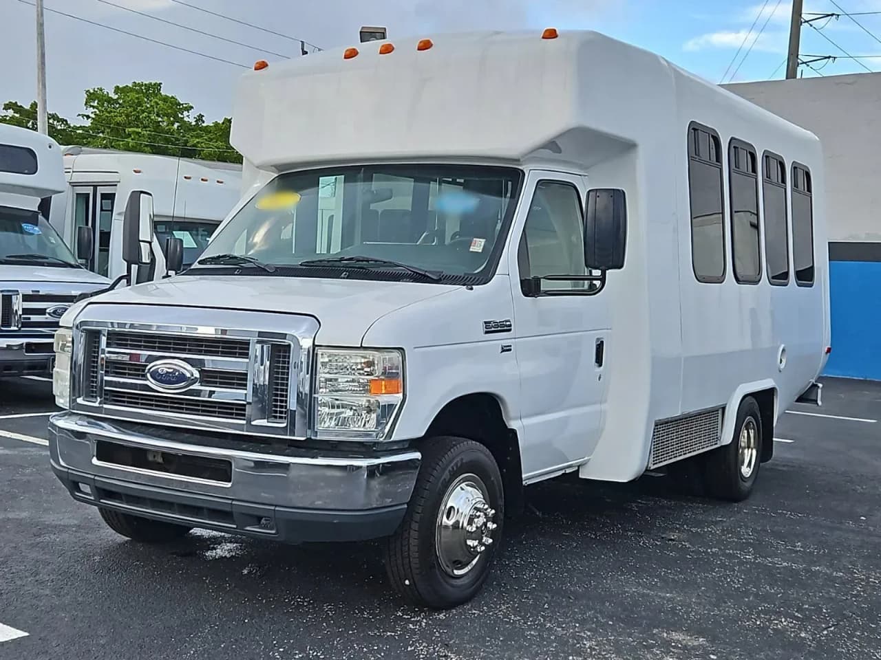Econoline #21891 - Image 1