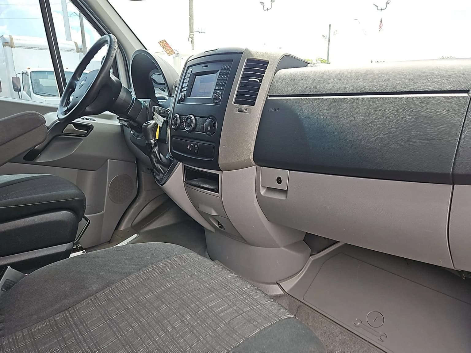2017 Freightliner Sprinter High Roof Passenger Van - Image 6