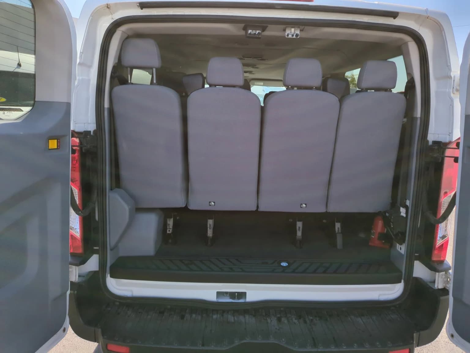2015 Ford Transit Wagon XL Passenger Van - Image 5