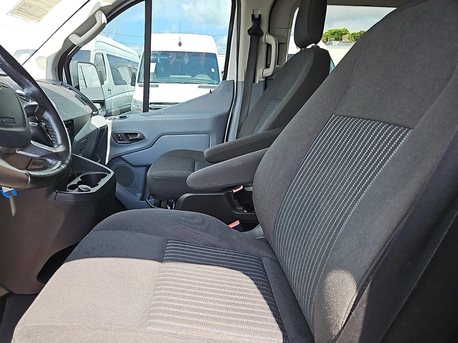 2017 Ford Transit Wagon Passenger Van - Image 4