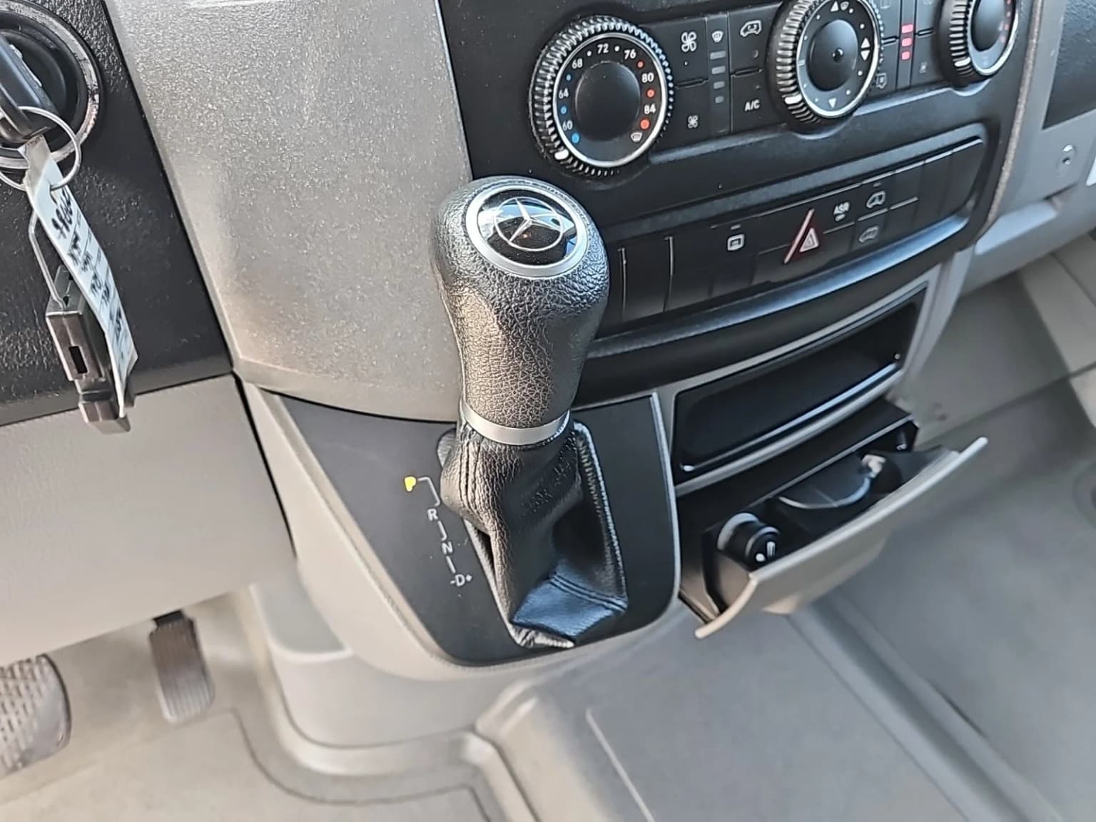 2016 Mercedes Benz Sprinter Passenger Van - Image 8