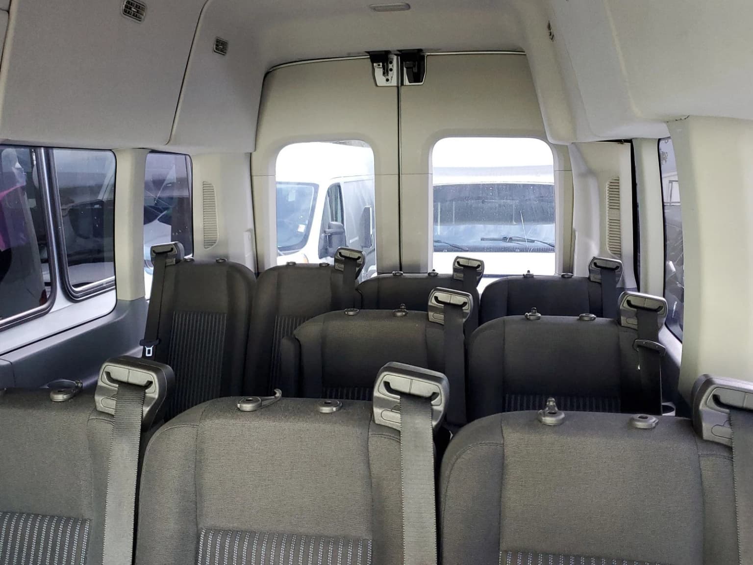 2015 Ford Transit 350 Passenger Van - Image 7