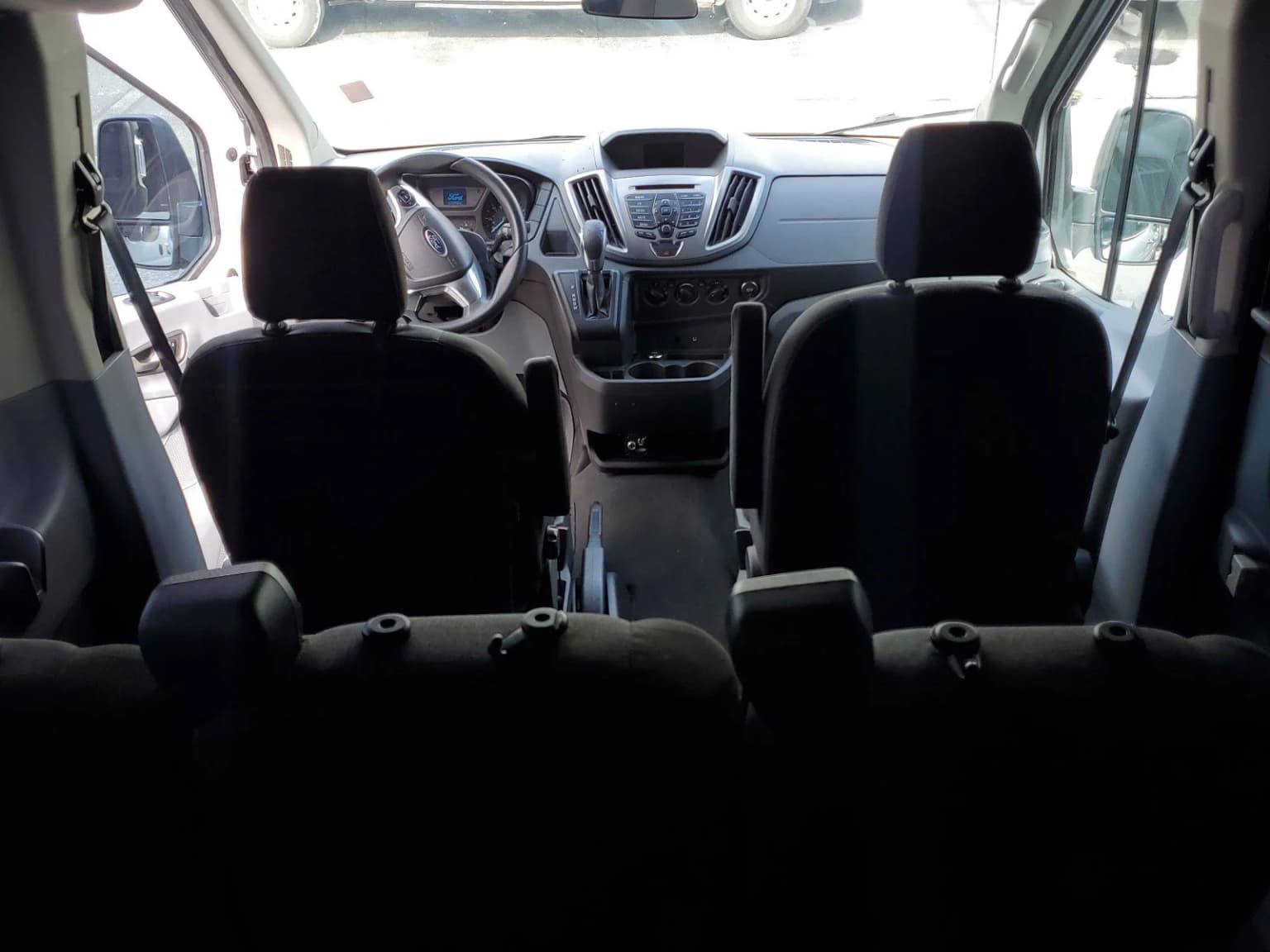 2015 Ford Transit 350 Passenger Van - Image 9