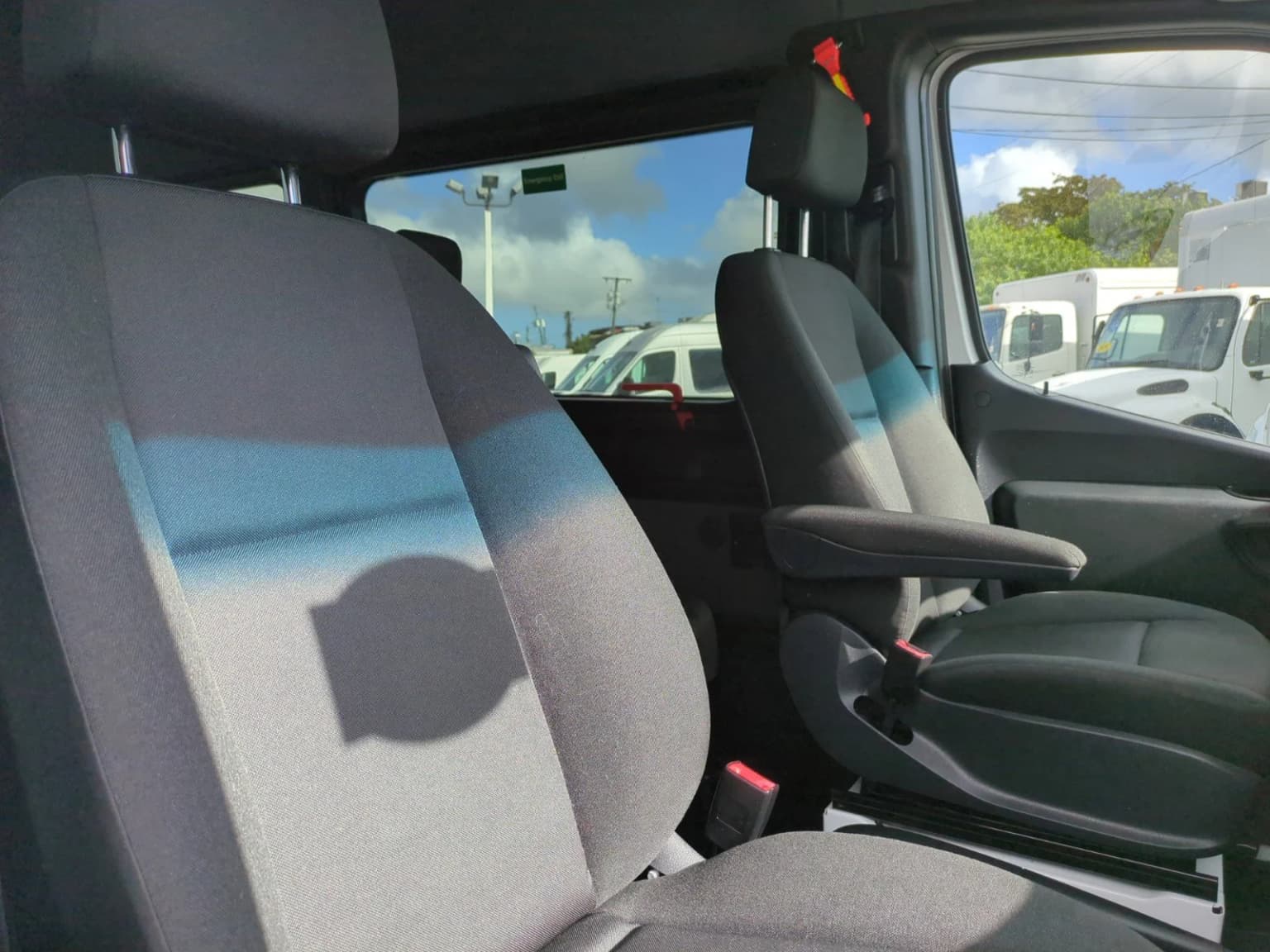 2019 Mercedes Benz Sprinter Passenger Van - Image 9