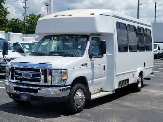 2015 Ford E350 bus