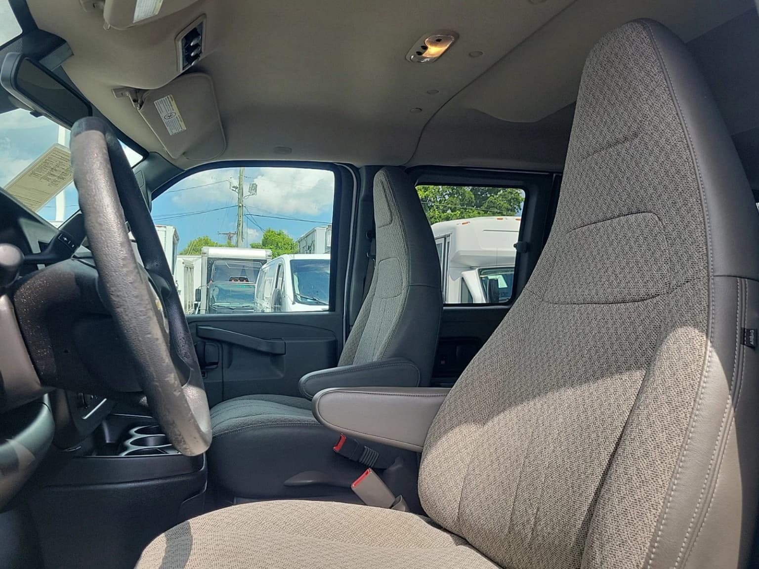 2019 Chevrolet Express Passenger Van - Image 5