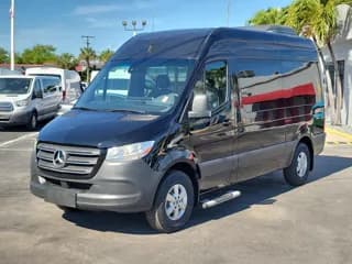 2020 Mercedes-Benz Sprinter bus