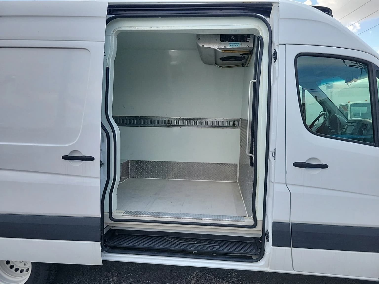 2017 Freightliner Sprinter Reefer Van Conversion - Image 7