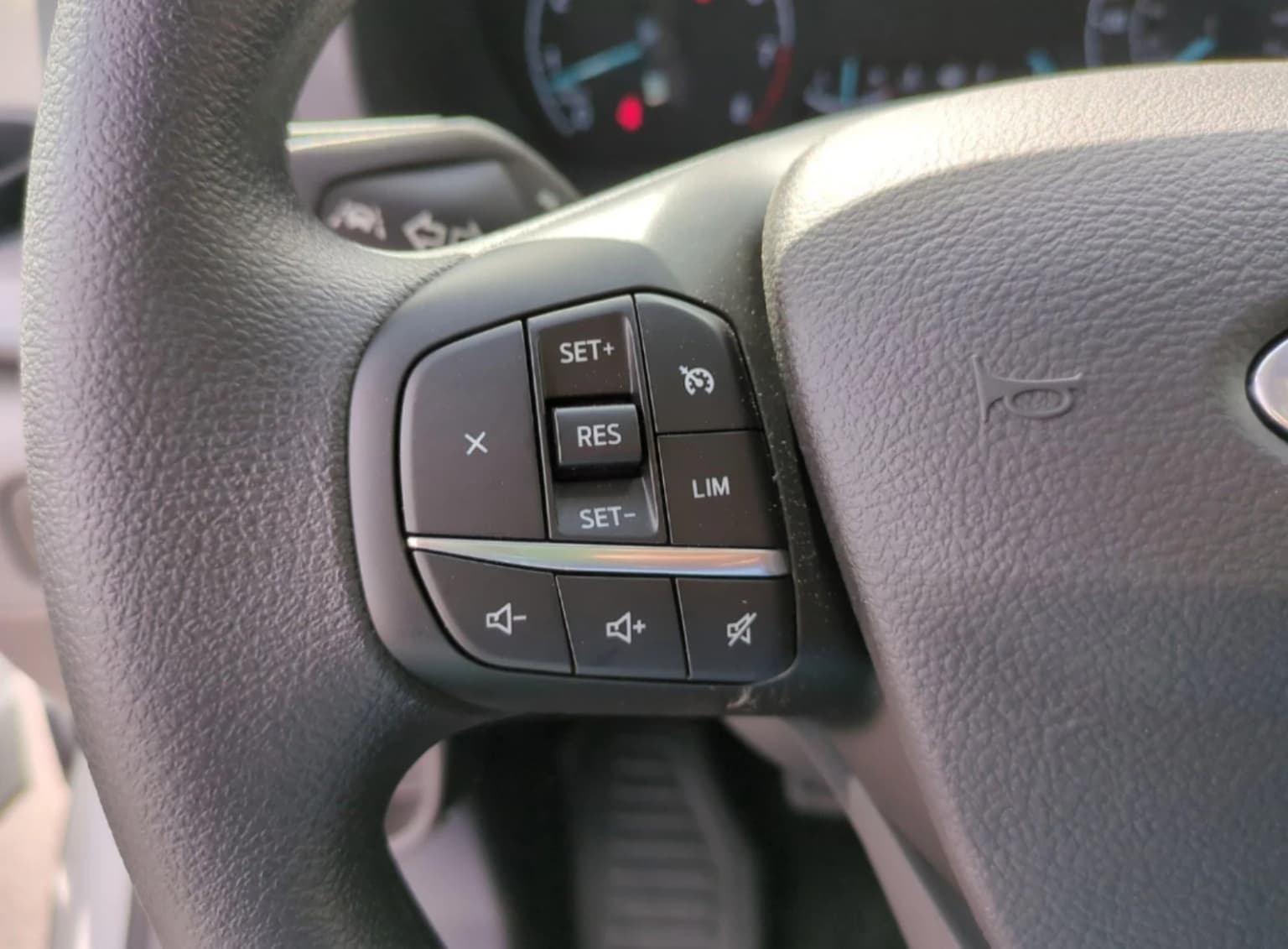 2025 Ford Transit Passenger Van - Image 3