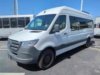 2024 Mercedes-Benz Sprinter bus