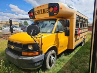 2010 Chevrolet Express bus