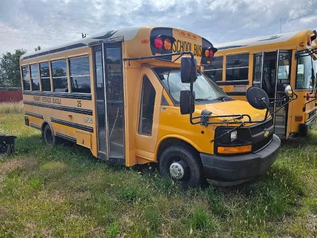 2010 Chevrolet Express School Bus - Image 2