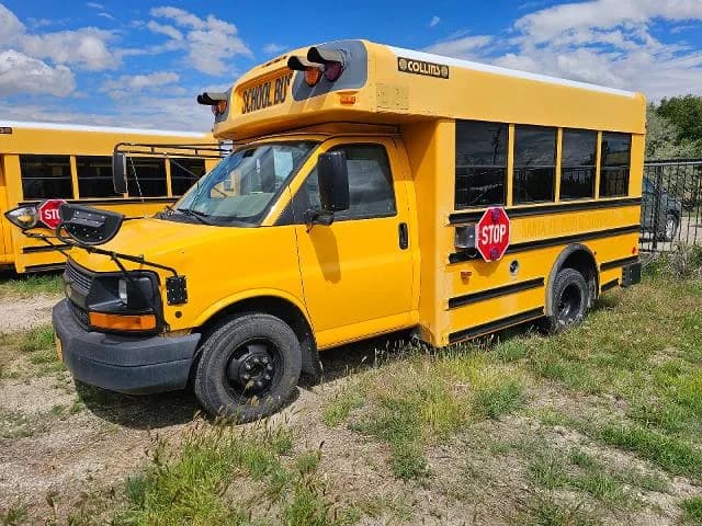2007 Chevrolet Express Cutaway School Bus - Image 2