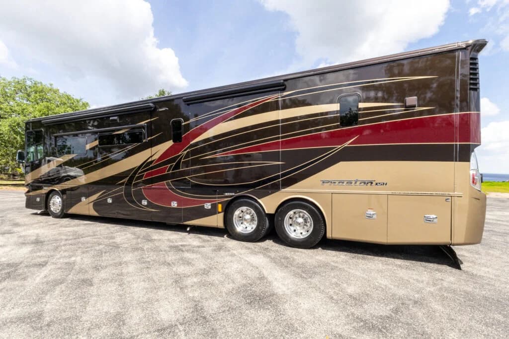2019 Tiffin Phaeton 44OH Motorcoach Conversion - Image 5