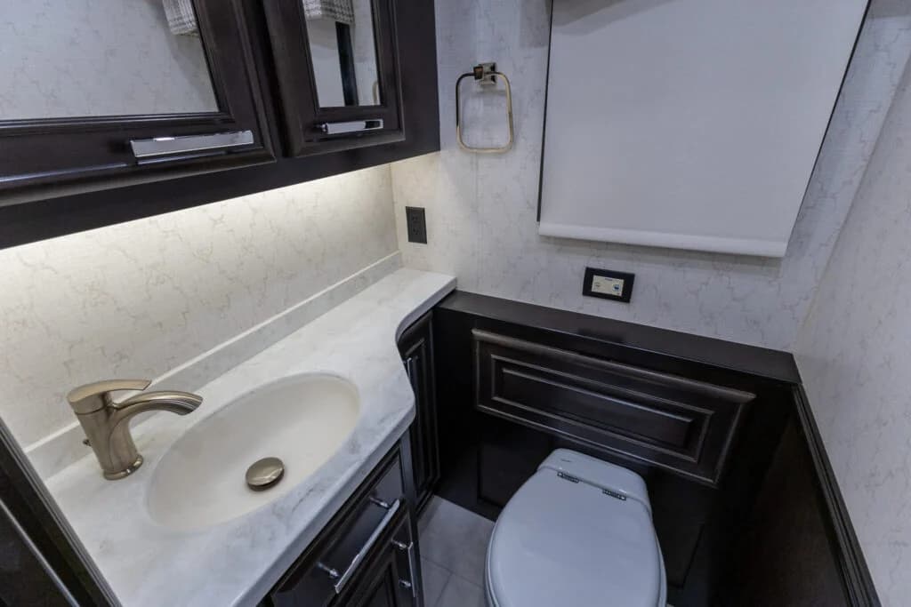 2022 Entegra Anthem 44D Motorcoach Conversion - Image 11