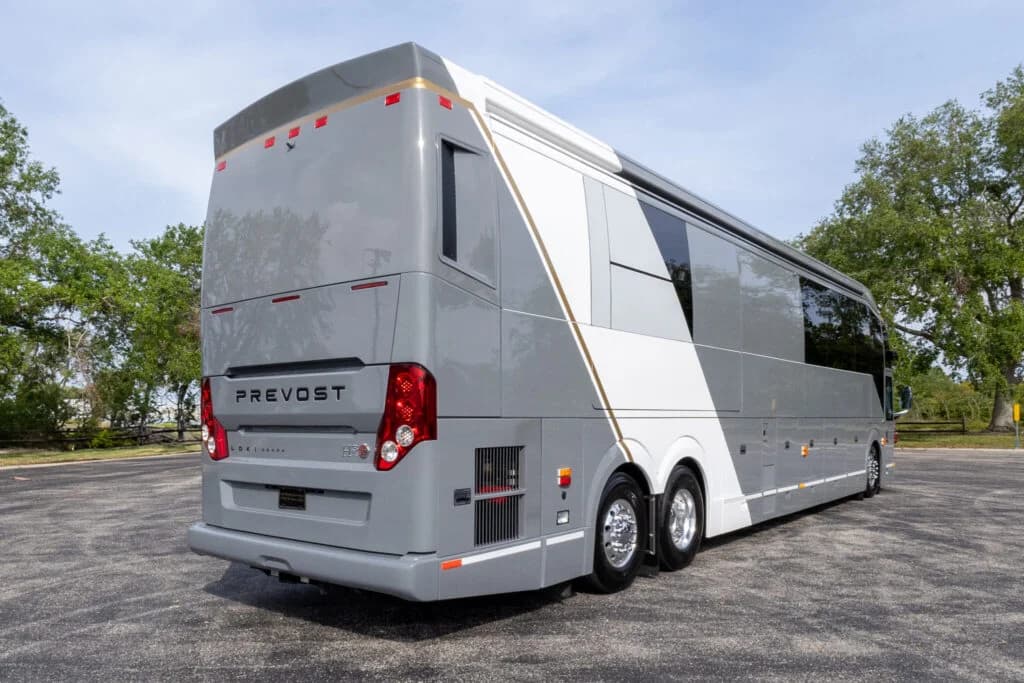 2024 Prevost Loki H3-45 Motorcoach - Image 2