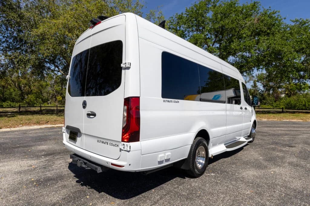 2024 Ultimate Coach XL Motorcoach - Image 3