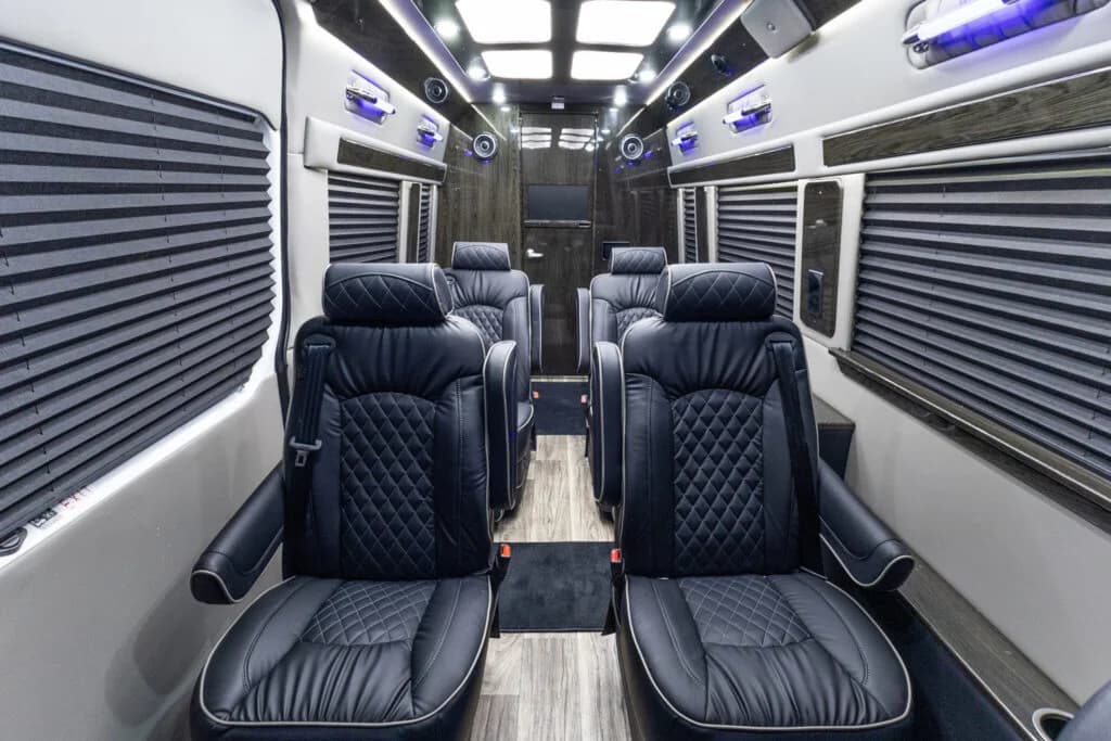 2024 Ultimate Coach XL Motorcoach - Image 8