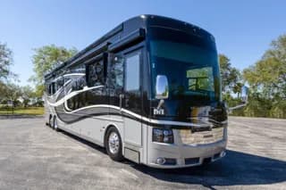 2019 Newmar Mountain Aire 4550 bus