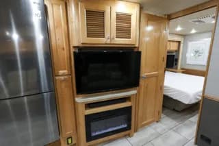 2021 Tiffin Allegro Red 38LL bus