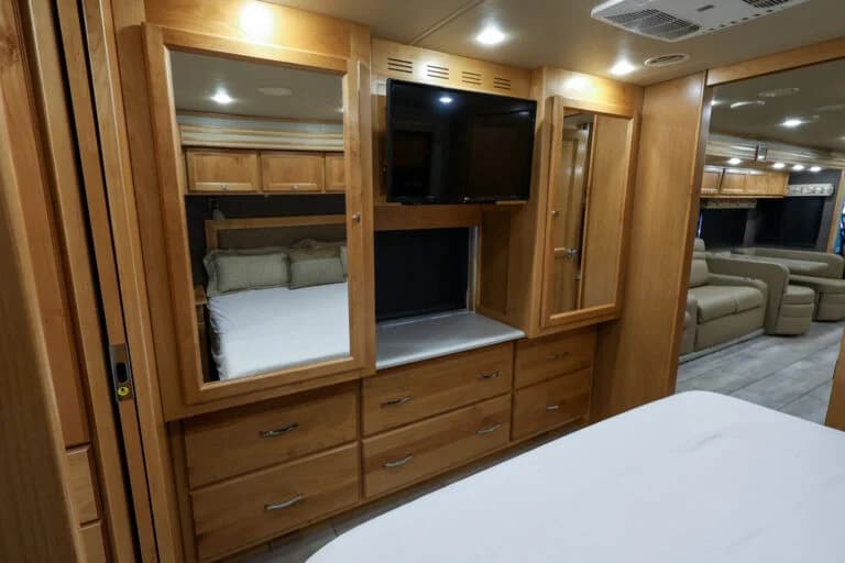 2021 Tiffin Allegro Red 38LL Motorcoach - Image 14
