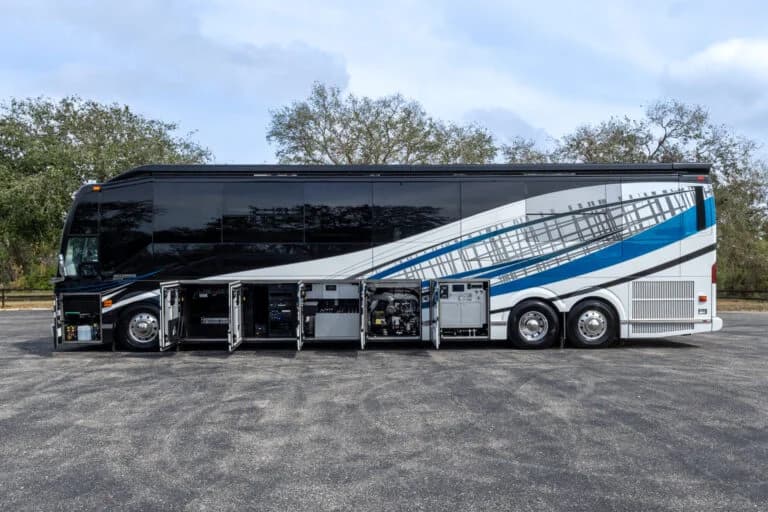 2022 Prevost Millennium H3-45 Motorcoach - Image 20