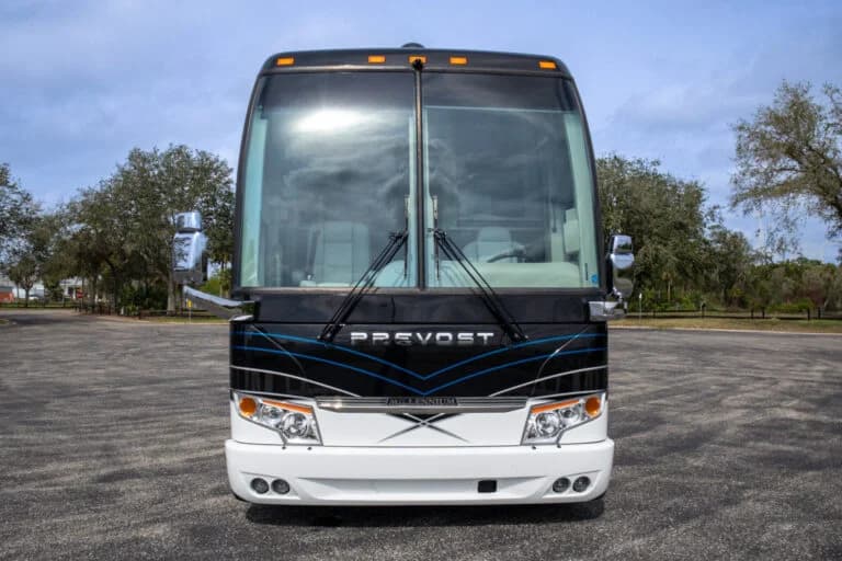 2022 Prevost Millennium H3-45 Motorcoach - Image 5