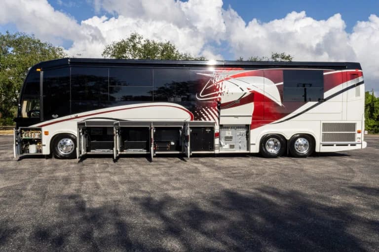2009 Prevost Marathon H3-45 Motorcoach - Image 20