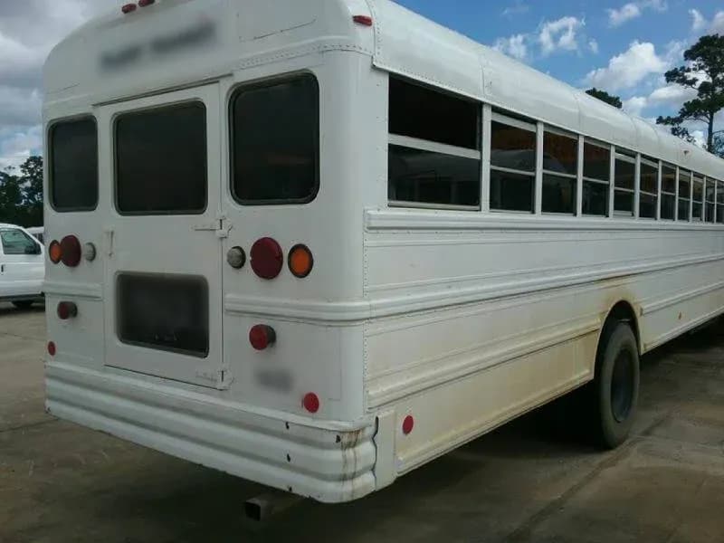 2001 International AmTran Activity Bus - Image 2