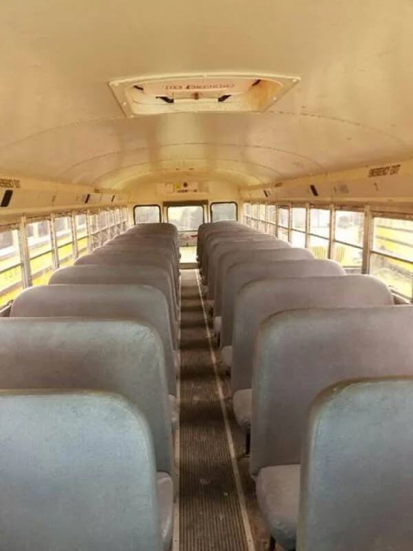 2001 International AmTran Activity Bus - Image 4