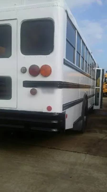 2003 International AmTran Activity Bus - Image 3