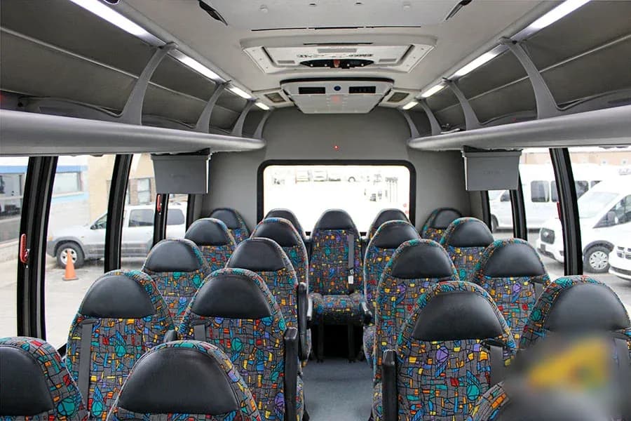 2018 Freigthliner S2C Turtle Top Shuttle Bus - Image 10
