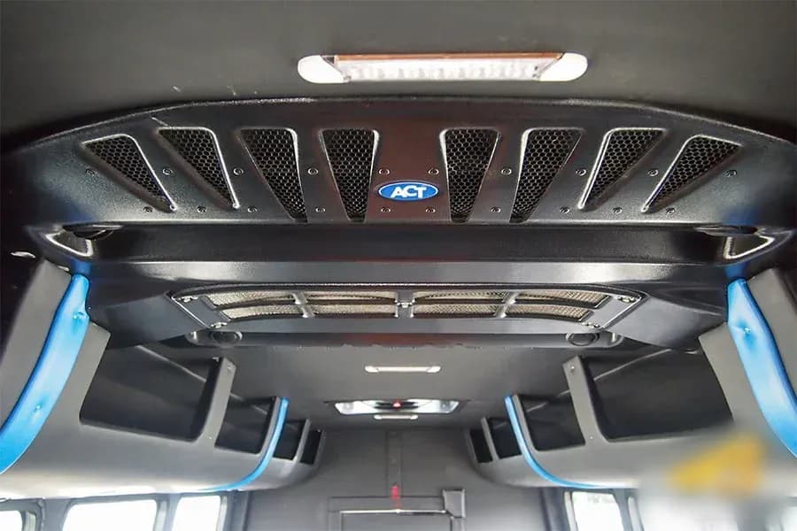 2019 Freightliner KSIR M2-400 Shuttle Bus - Image 6