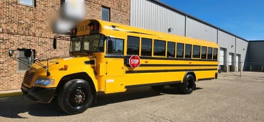 2017 Blue Bird Vision School Bus - Image 1