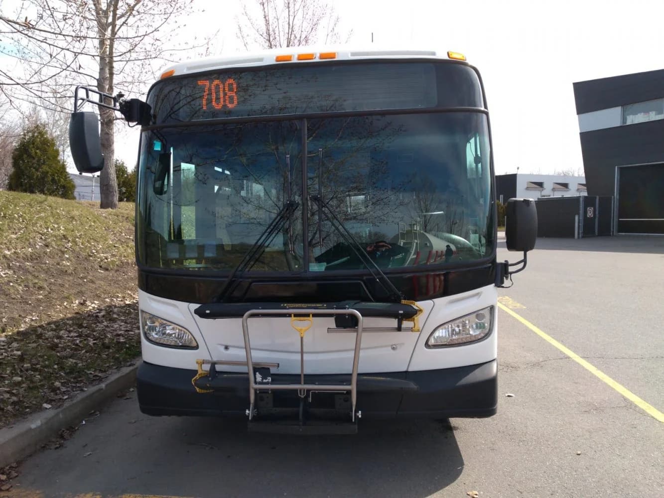 2011 New Flyer Low Floor Transit Bus - Image 2