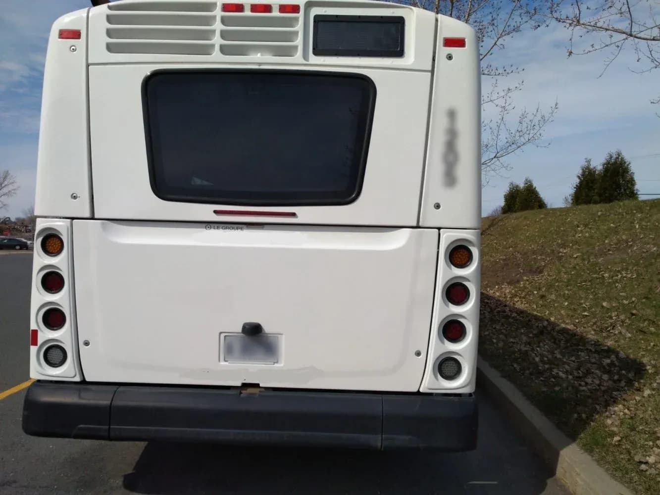 2011 New Flyer Low Floor Transit Bus - Image 4