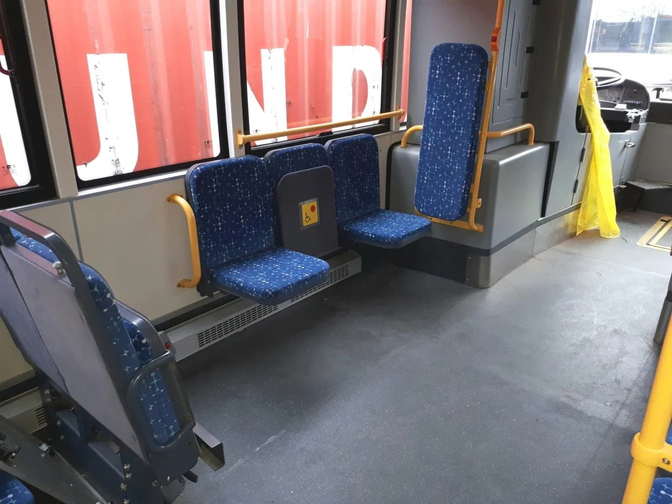 2016 Vicinity Low Floor Transit Bus - Image 3