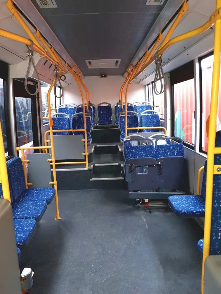 2016 Vicinity Low Floor Transit Bus - Image 5