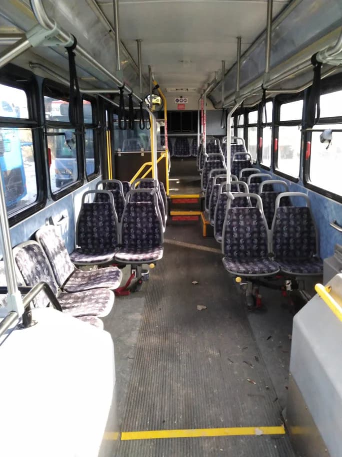 2009 Gillig Low Floor Transit Bus - Image 3
