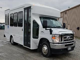 2022 Ford E350 bus