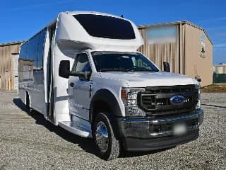 2022 Ford F550 bus