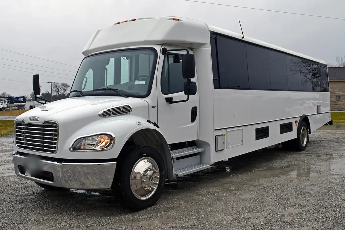 2020 Freightliner S2C Shuttle Bus - Image 1