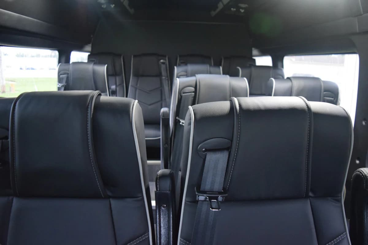 2025 Ram Promaster Passenger Van - Image 4