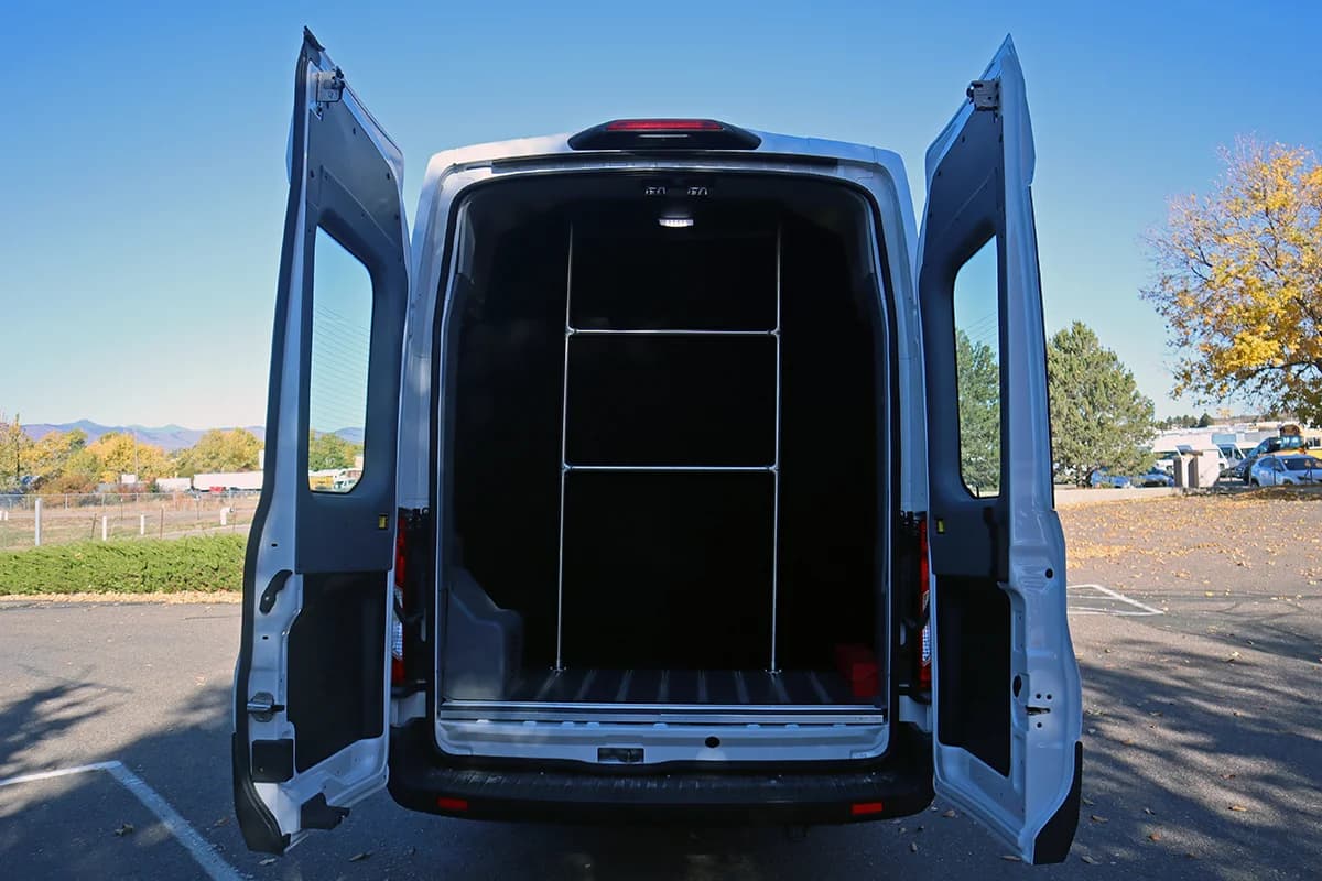 2022 Ford E-Transit Passenger Van - Image 7