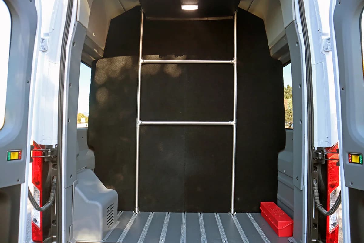 2022 Ford E-Transit Passenger Van - Image 8