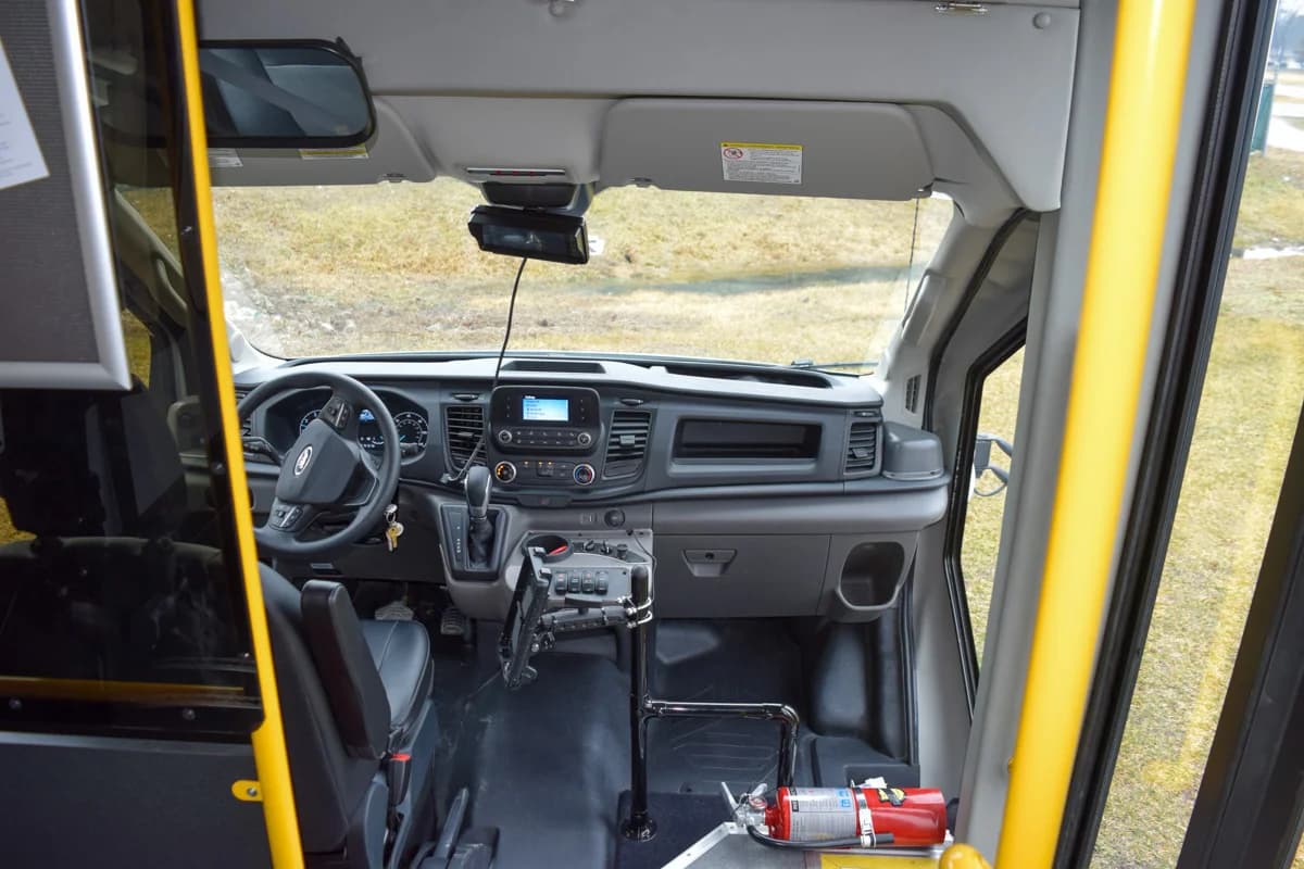 2025 Ford T350 Cutaway Turtle Top Shuttle Bus - Image 6