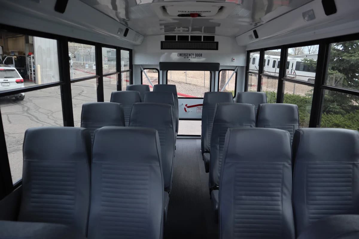 2013 Collins TH500 Shuttle Bus - Image 5