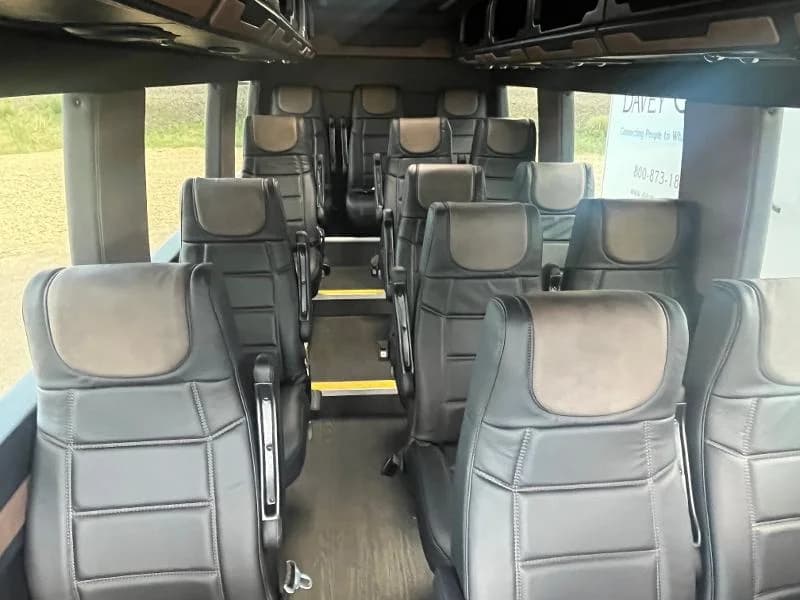 2017 Mercedes Benz LA West Shuttle Bus - Image 3